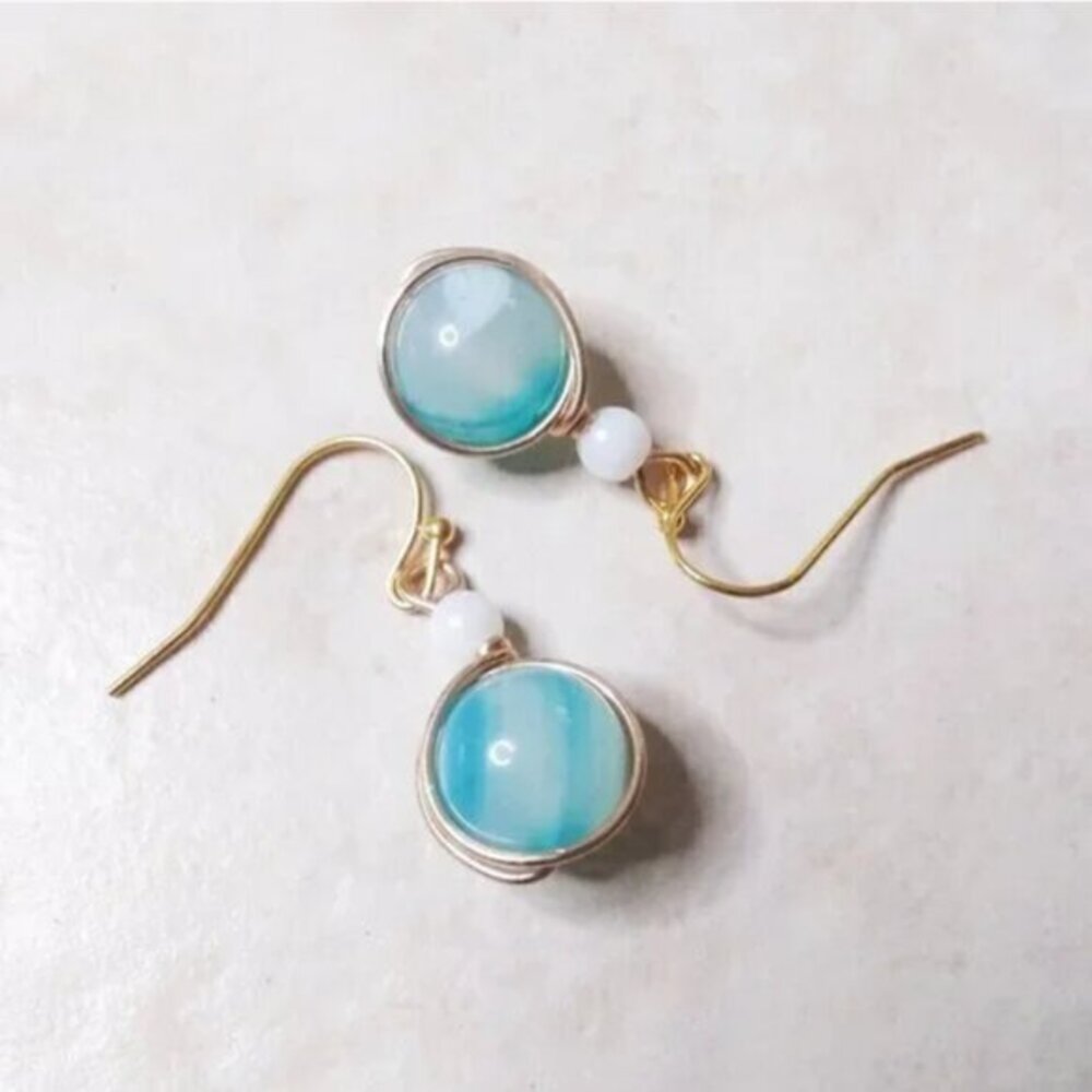 Feminine Aqua Gold Agate Drop Earrings • Short Sexy Dangles • Spring Break Ready